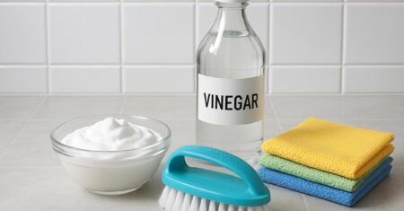 Você não vai acreditar em como consegui desencardir o banheiro usando receitas simples!